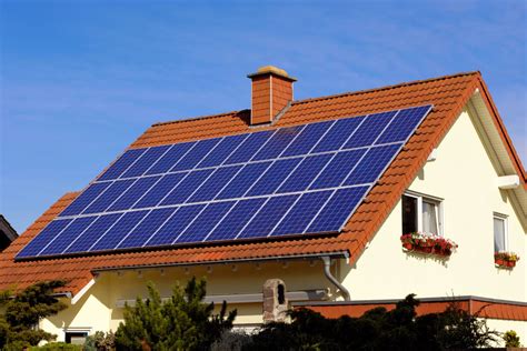 Solar panels take advantage of one of nature's most powerful yet free resources: ¿Cómo montar un panel solar en casa? - ¡Cuidemos el planeta!
