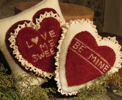 Primitive Punchneedle Valentines Pattern In 2020 Valentines Patterns