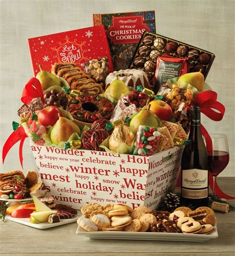Choose from christmas gift baskets filled with chocolates, fruit, gourmet food, christmas goodies & gifts. Ultimate Christmas Gift Basket | Gift Baskets Delivery ...