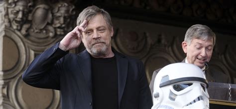 Mark Hamill Is Done With Star Wars Character Luke Skywalker That S