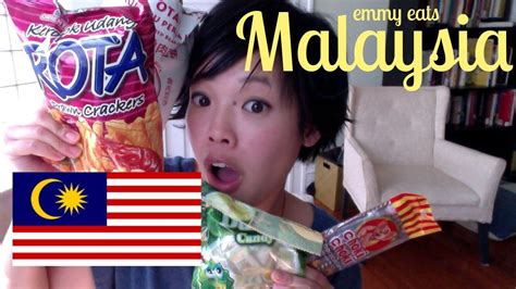 Emmy Eats Malaysia Eating Malaysian Snacks And Sweets Youtube