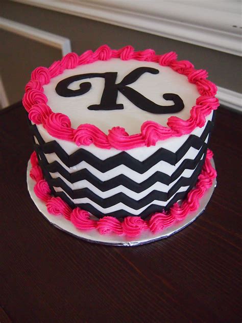 Place one cake layer on a cake stand or plate and brush with 1/3 of the cherry syrup. Simple Chevron Cake | Chevron birthday cakes, Chevron ...
