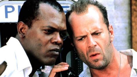 Tags are we gonna ignore that une journée en enfer just ate a dudes arms, legs, and face, and eddie's just like. Die Hard 3 : Une journée en enfer streaming VF (1995)