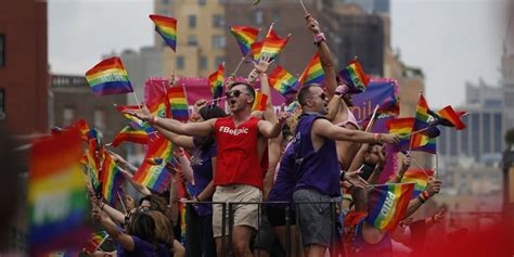 Best Pride Parade Pictures Popsugar Love And Sex