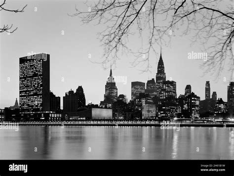 1957 New York City Skyline Black And White Stock Photos And Images Alamy