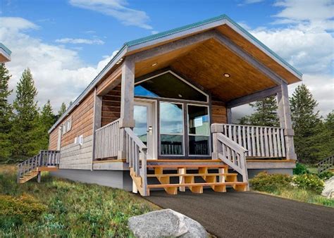 Yellowstone National Park Cabins Cabin Rentals Alltrips