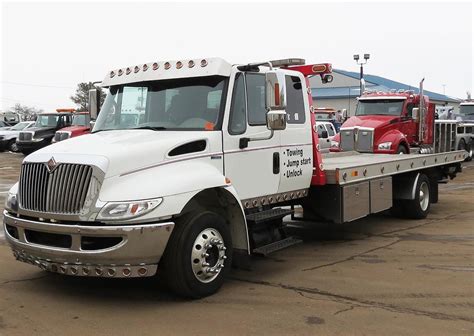 Gray S Towing Auction Rollback Tow Trucks For Sale In Ohio