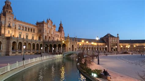 Plaza De Espana And Old Town Seville Visions Of Travel