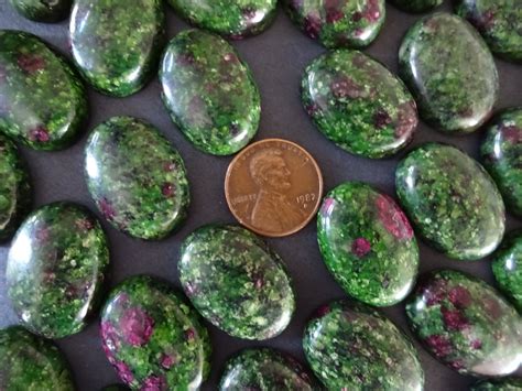 25x18mm Natural And Dyed Ruby In Zoisite Cabochon Anyolite Crystal Oval