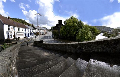 Ponty Bridge Steps Pontypridd Old Bridge Steve Wassell Flickr