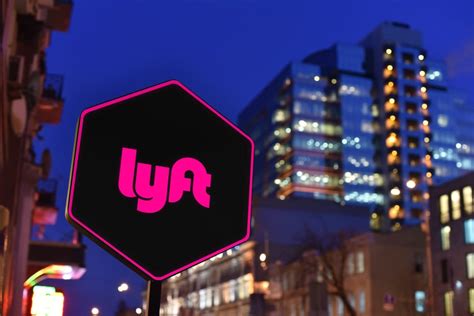 Lyft Stock Down 25 On Earnings Miss Where From Here