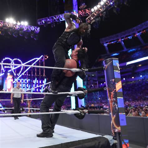 Wrestlemania 33 Roman Reigns Vs The Undertaker Wwe Photo 40339121 Fanpop