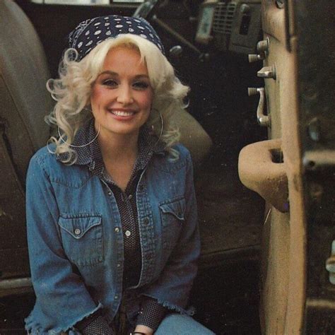 🔞dolly Parton 1976 Shared From R Oldschoolcool Dolly Parton Nude