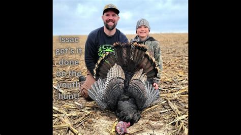 isaac get s it done on the youth hunt turkey hunting wisconsin youth hunt youtube