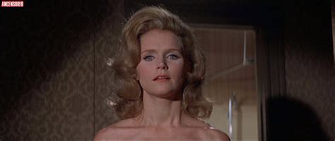 Nackte Lee Remick In The Detective