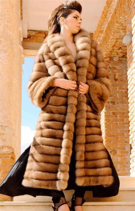 pin by elmo vicavary on sable and marten fur coat fashion fur coats women fur fashion