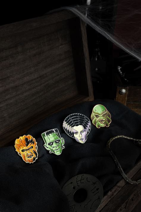 Universal Monsters Enamel Pin Series — Dkng