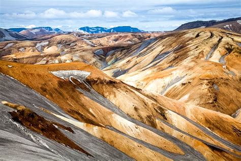 Landmannalaugar And Hekla Volcano Super Jeep Tour Whats On In