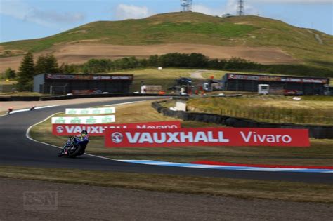 knockhill bsb race weekend statistics facts and pub ammo bikesport news