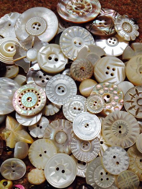 Carved Mother Of Pearl Buttons Sewing Sewing And Needlecraft