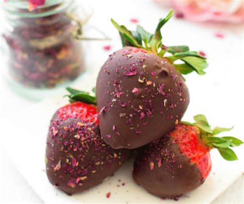 Rose Petal Chocolate Covered Strawberries Emily Kyle