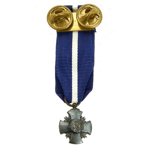 Original Us Wwii Navy Cross Medal With Case Mini Medal Ribbon Bar