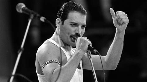 Radio Nostalgia Elvas Freddie Mercury Tinha Uma Voz Inigualável Quem