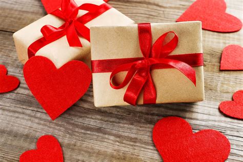 14, but what about the rest of the year? Unique Gift Ideas for Valentine's Day - USA Online Casino