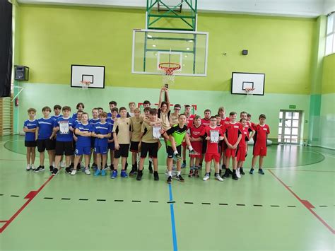 Mistrzostwa Powiatu W Piłce Koszykowej Szkoła Podstawowa Nr 12 Z