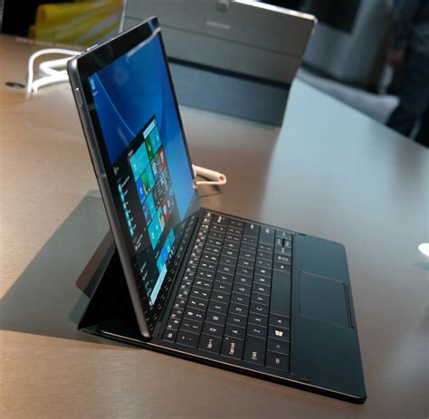 Super amoled with windows 10. Samsung Galaxy TabPro S Hands On, An Android-less and ...