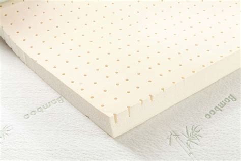 Latex is considered highly durable, and toppers made from latex have exceptionally long lifespans compared to toppers made from. Buy 100% Natural Latex Mattress Topper | Underlay 5cm ...