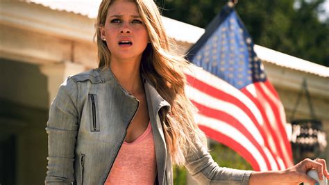 Brenton thwaites & nicola peltz join transformers 4 december 11, 2012 by tim isaac leave a comment the robots may be staying the same, but the human cast is getting a complete makeover for transformers 4. Nicola Peltz In Transformers Movie, HD Movies, 4k ...