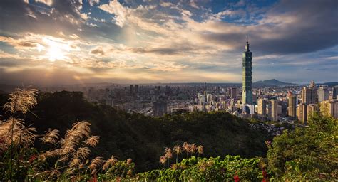 The 101 On The City Of Azalea Things To Do In Taipei Taiwan