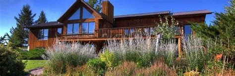 A Paradise Gateway B&B & Vacation Homes - Gardiner, Montana