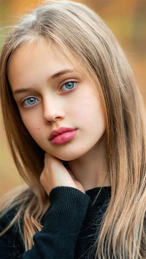 Pin By George Vartanian On Georgekev Beauty Girl Beautiful Girl Face Blonde Beauty