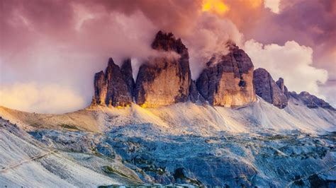 Three Peaks Dolomites Italy 4k Ultrahd Wallpaper Backiee