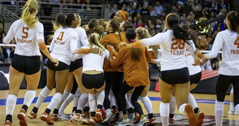 Texas Longhorns Volleyball Advances To Ncaa Championship Game