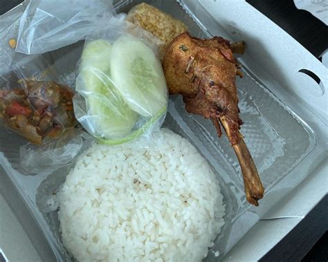 Maybe you would like to learn more about one of these? Bebek Kaleyo, Puri - Lengkap: Menu terbaru, jam buka & no ...