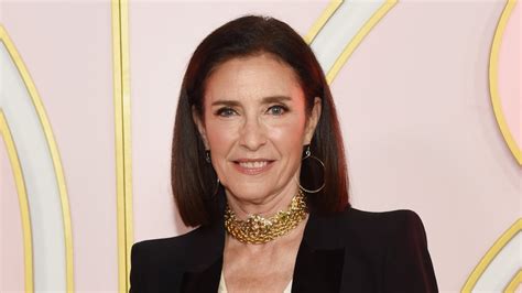 Mimi Rogers What Tom Cruise S First Ex Wife Is Doing Now