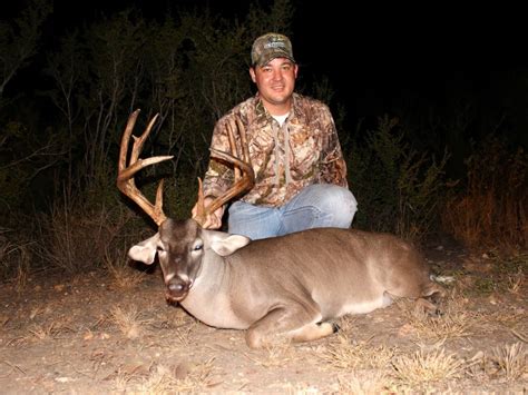 Trophy Whitetail Deer Hunts In Texas Lone Oak