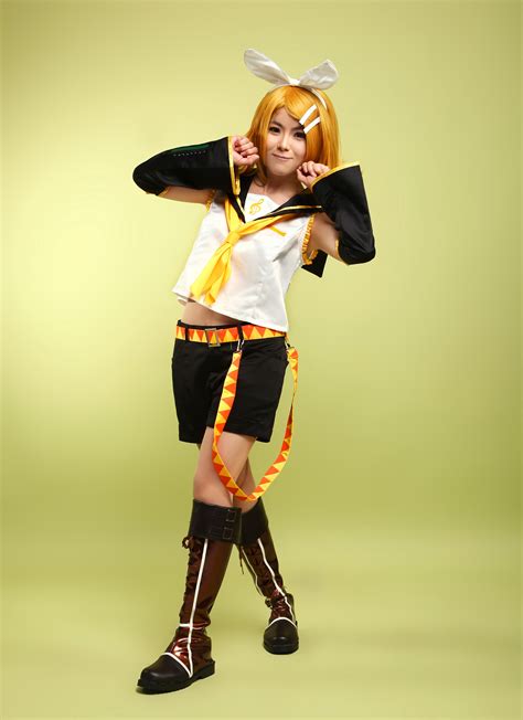 Rin Kagamine Append Cosplay