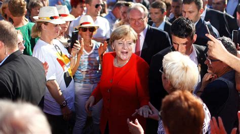 Wahlkampf Wie Die Welt Auf Merkel Blickt Zeit Online