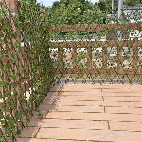 Retractable Artificial Garden Fence Barecrate