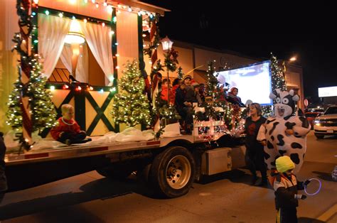 2019 Lighted Christmas Parade The Roosevelt Review