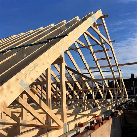 Roof Trusses Roof Truss Design And Buying Guide Diy Crafts