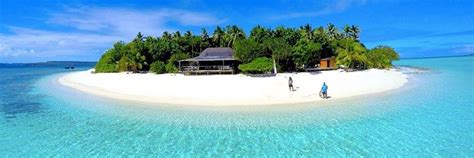 The tongan culture is centred around its value of the monarchy and of family. Kingdom of Tonga (@tongaholiday) | Twitter
