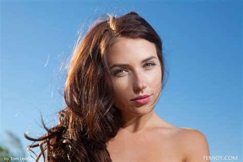 Niemira Foxx Brunette Tom Leonard Ukrainian Ukrainian Women Face Women Outdoors Long Hair