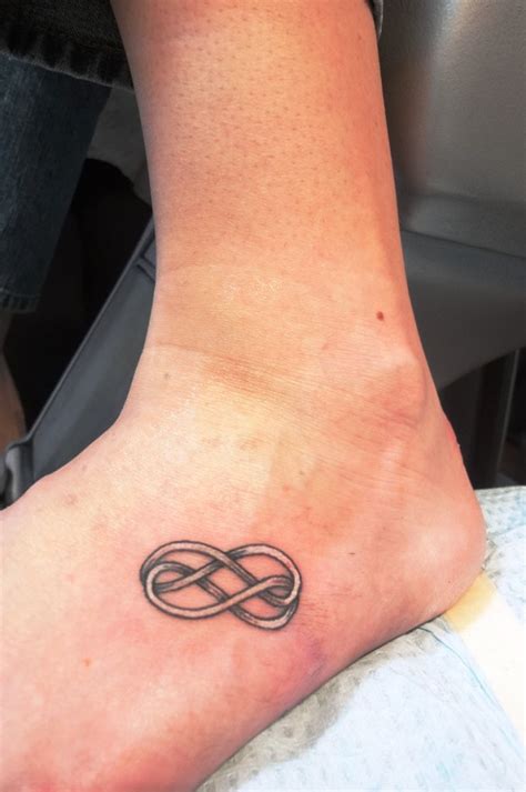 10 Cool Infinity Tattoo Designs For Women Flawssy