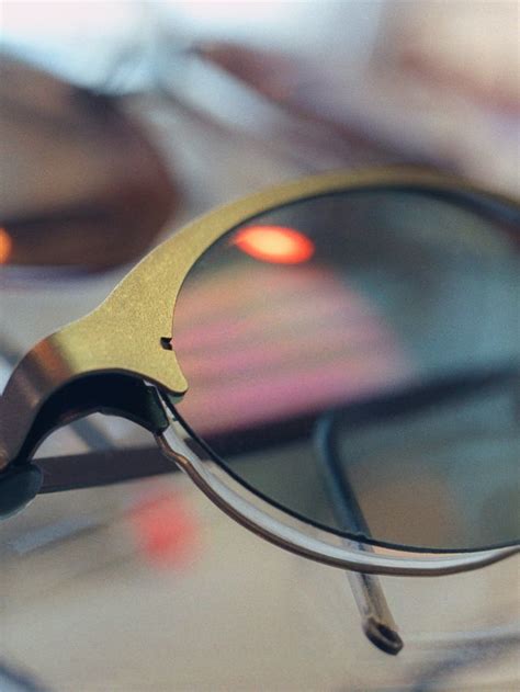 How To Pop Lenses Out Of Glasses Frame Easy Tips For Sunglasses