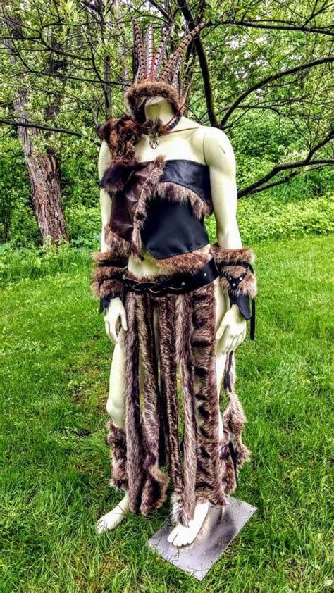 Barbarian Costume 5 Piece Viking Fur Leather Savage Tribal Warrior Feather Headdress